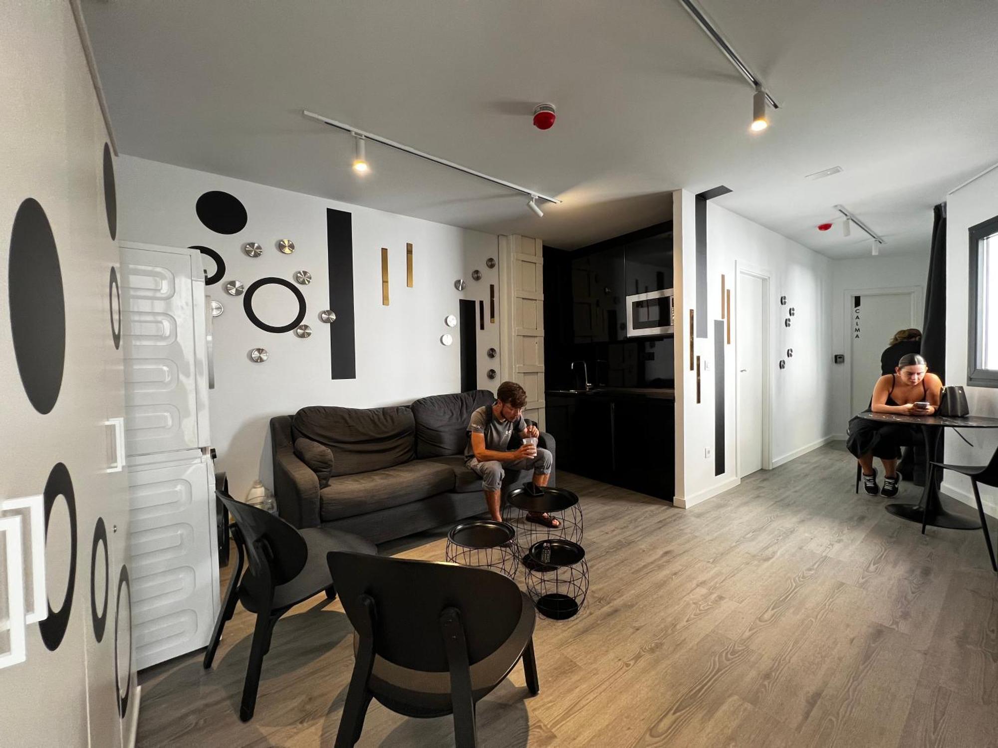 Hostel Alicante A-Cero Living ภายนอก รูปภาพ