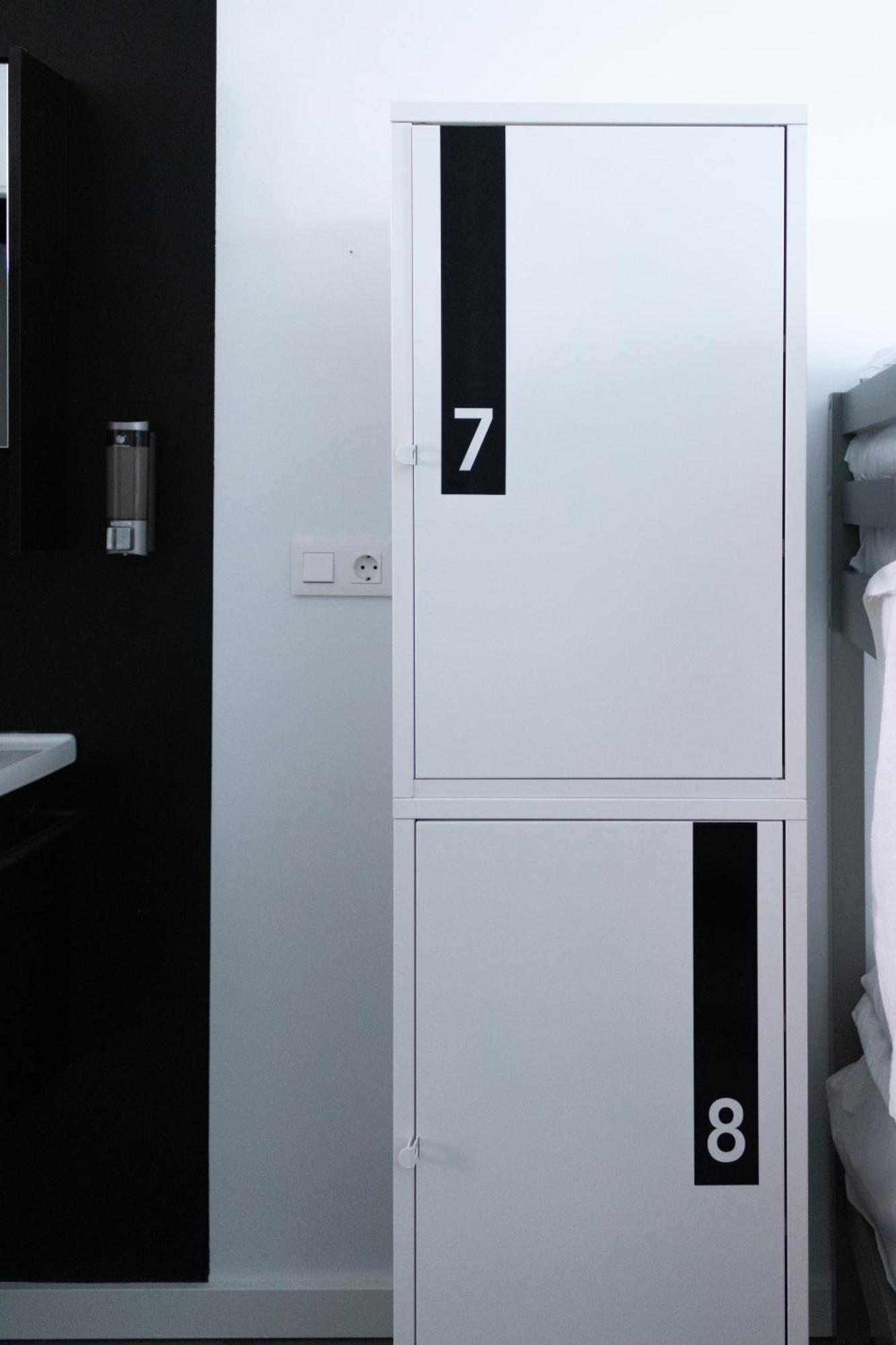 Hostel Alicante A-Cero Living ภายนอก รูปภาพ