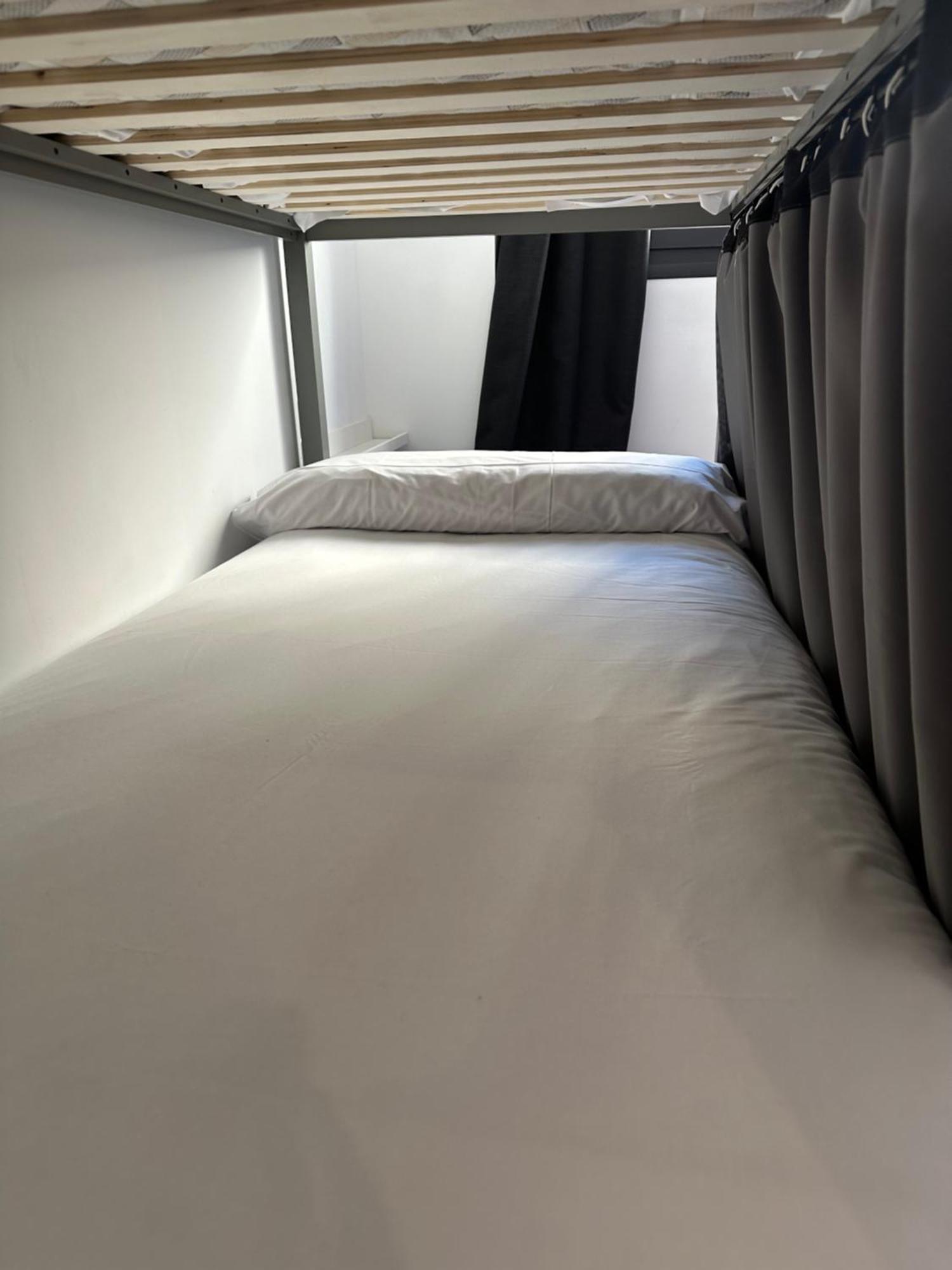 Hostel Alicante A-Cero Living ภายนอก รูปภาพ