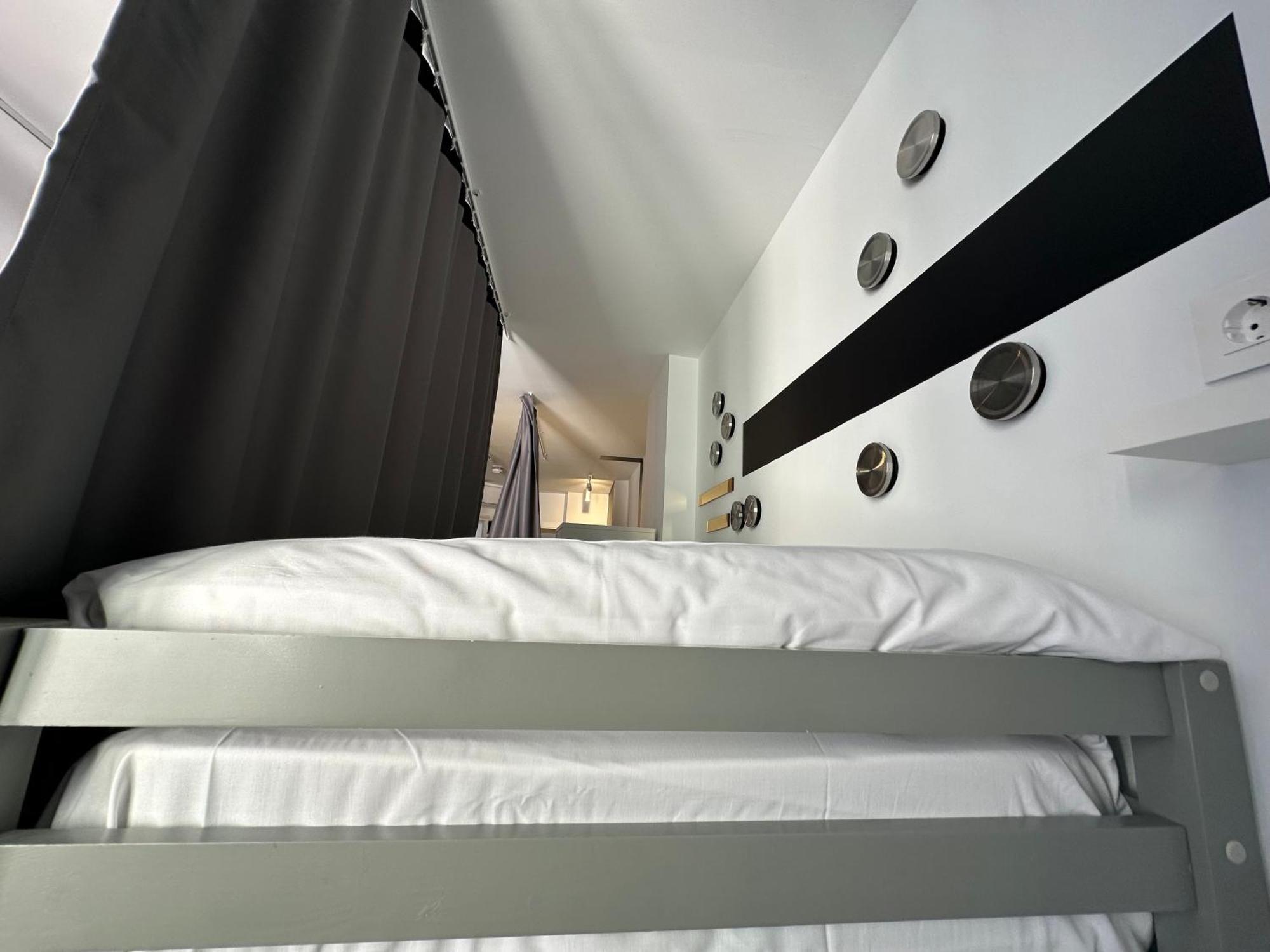 Hostel Alicante A-Cero Living ภายนอก รูปภาพ