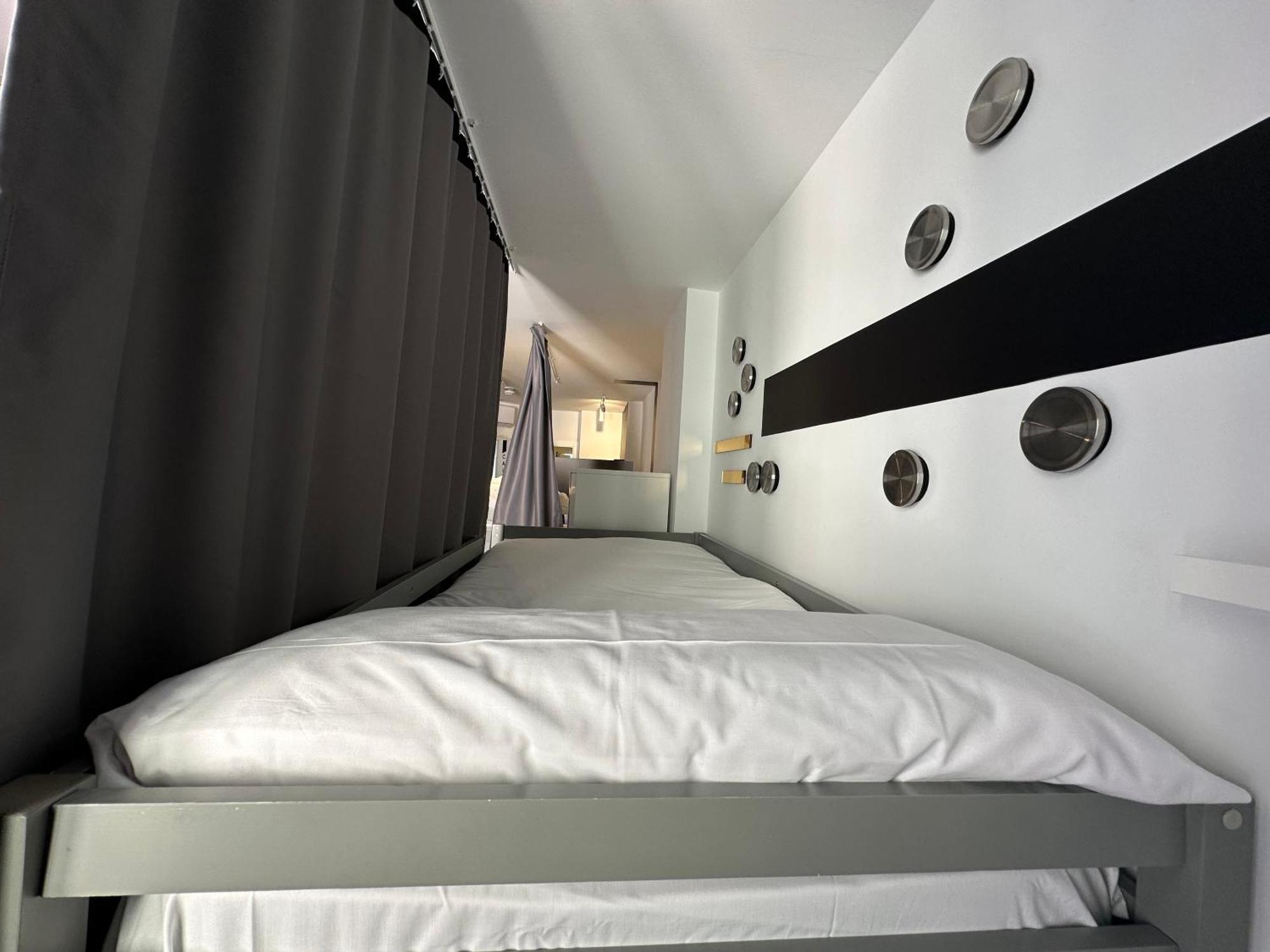 Hostel Alicante A-Cero Living ภายนอก รูปภาพ